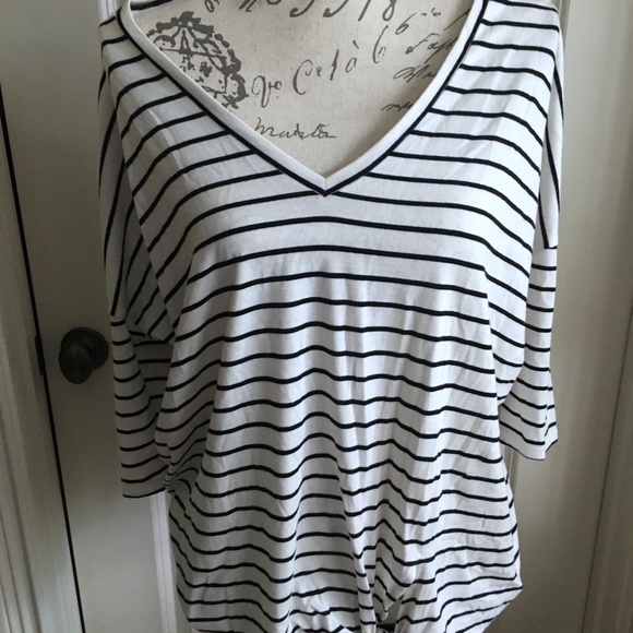Express Striped Black & White Tie Shirt Tee - Picture 1 of 7